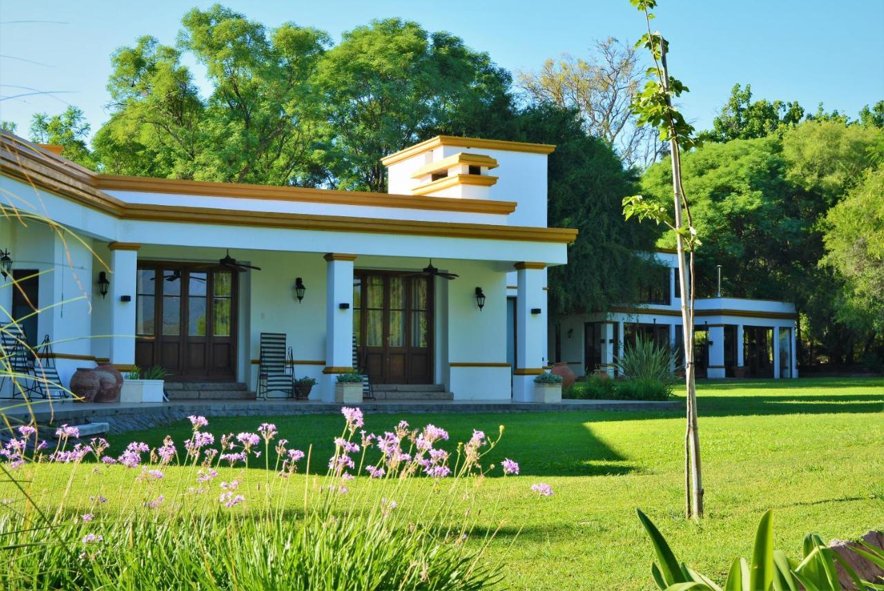 Hotel Posada Del Olivo Nonogasta Exterior foto